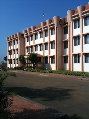 Men's Dorm, GC2 Campus