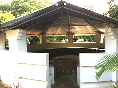 Original outdoor classroom at Jeevasham